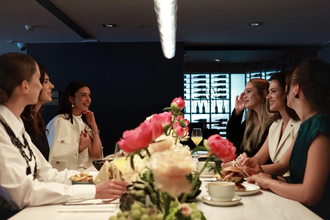 Business Lunch Meeting